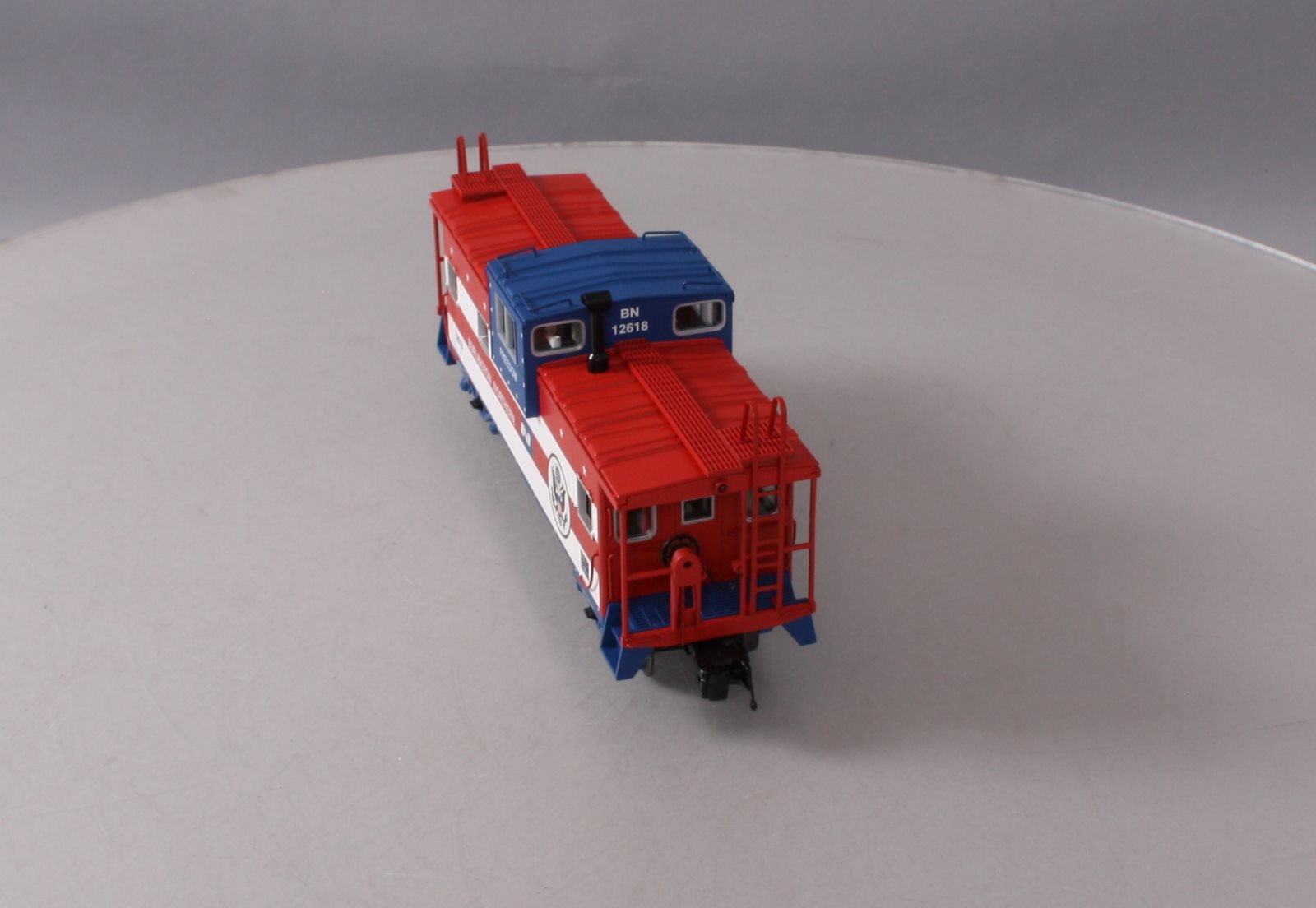 MTH 20-91425 O Gauge Extended Vision Caboose Burlington Northern #12618 LN/Box