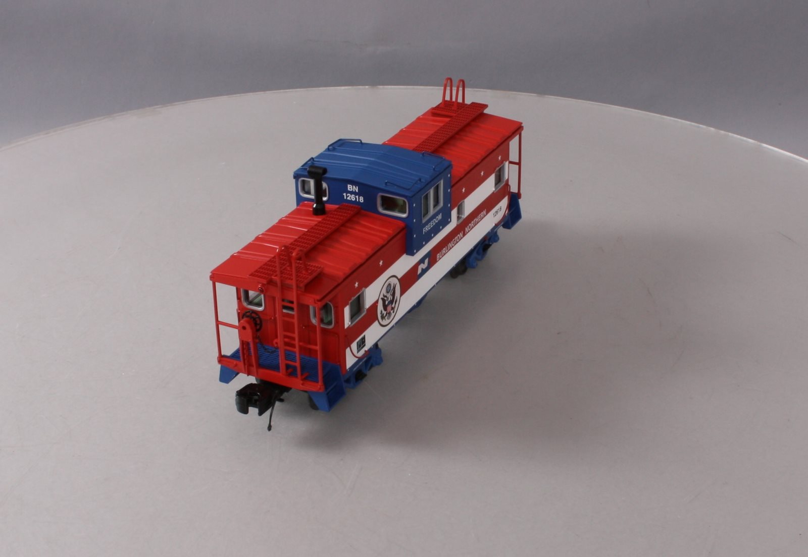MTH 20-91425 O Gauge Extended Vision Caboose Burlington Northern #12618 LN/Box