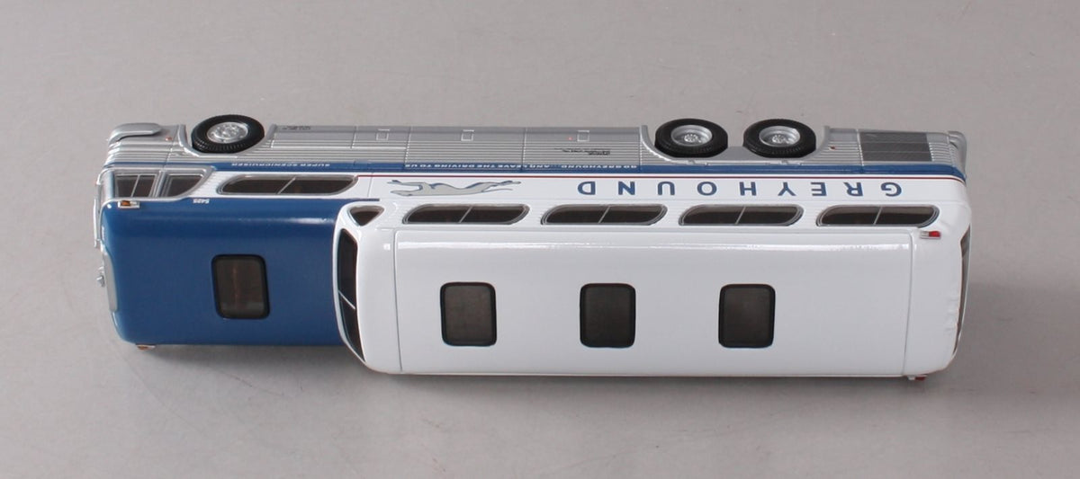 Corgi US54409 1:50 GM4501 Greyhound Scenicrusier Washington, DC