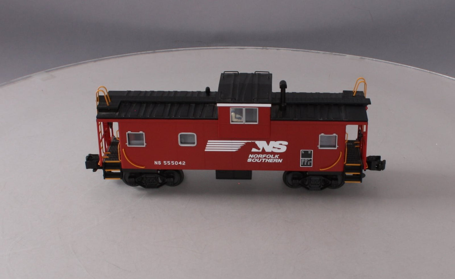 MTH 30-77329 O Scale Norfolk Southern Extended Vision Caboose #555042