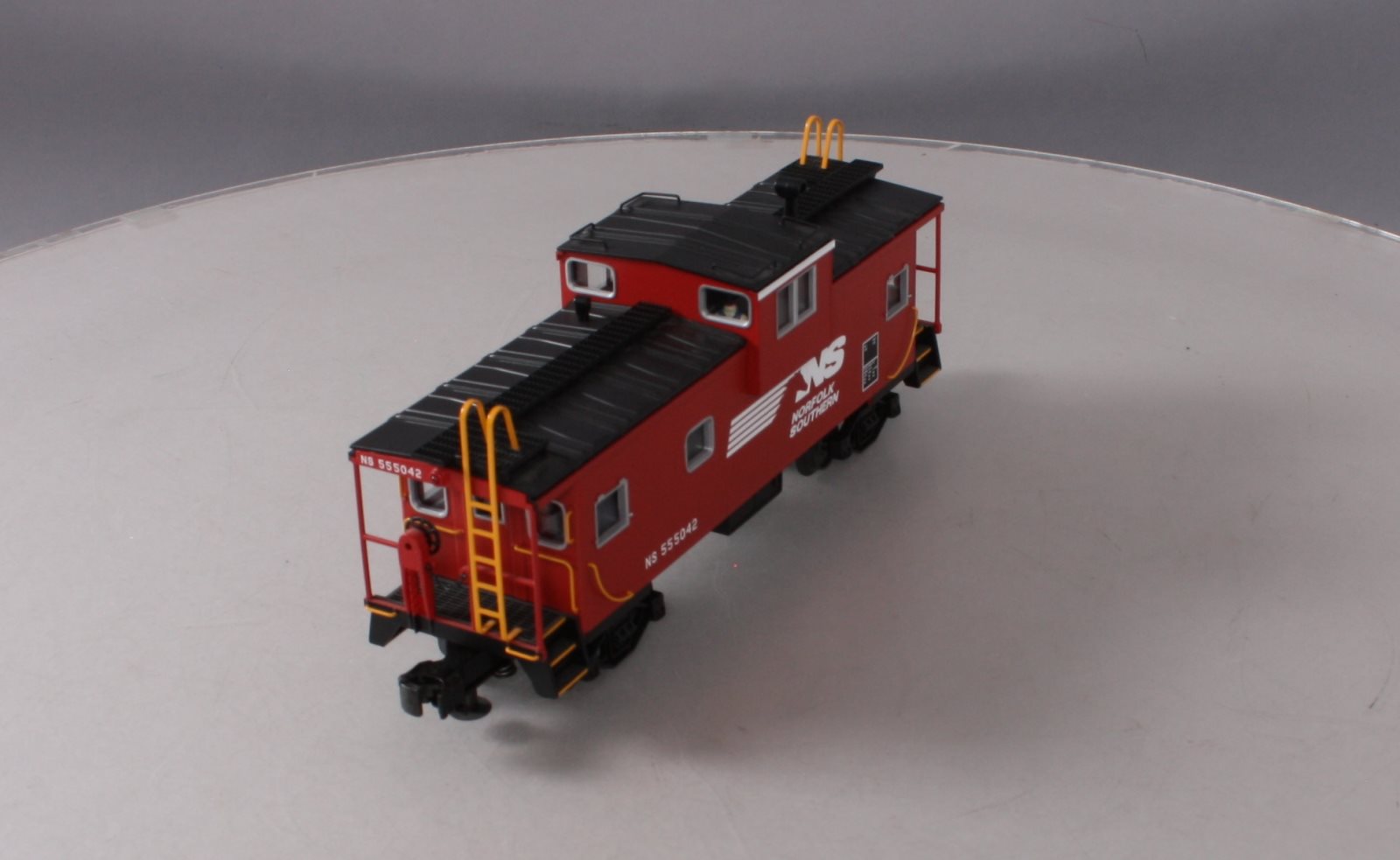 MTH 30-77329 O Scale Norfolk Southern Extended Vision Caboose #555042
