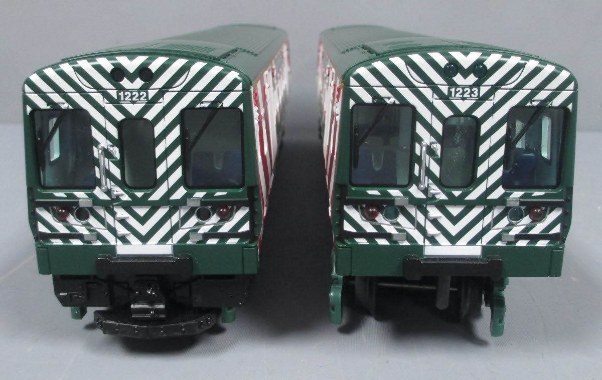 Lionel 6-30165 O Gauge Candy Cane Transit M7 Commuter Set LN/Box