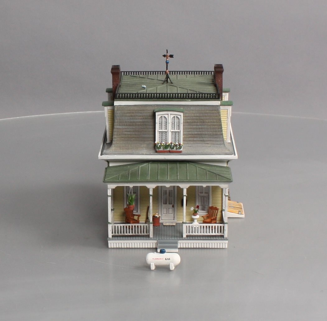 Woodland Scenics BR5036 HO Built-Up Home Sweet Home Building