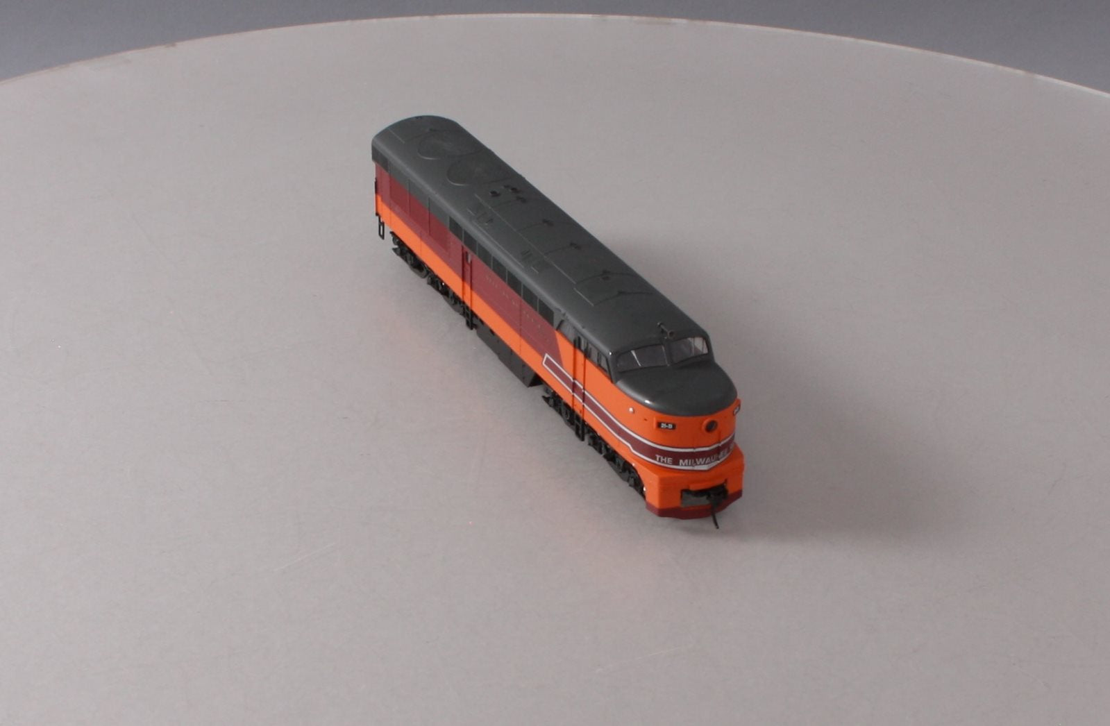 Proto 1000 23892 Milwaukee Road Powered A Unit Diesel Locomotive #21-B LN/Box