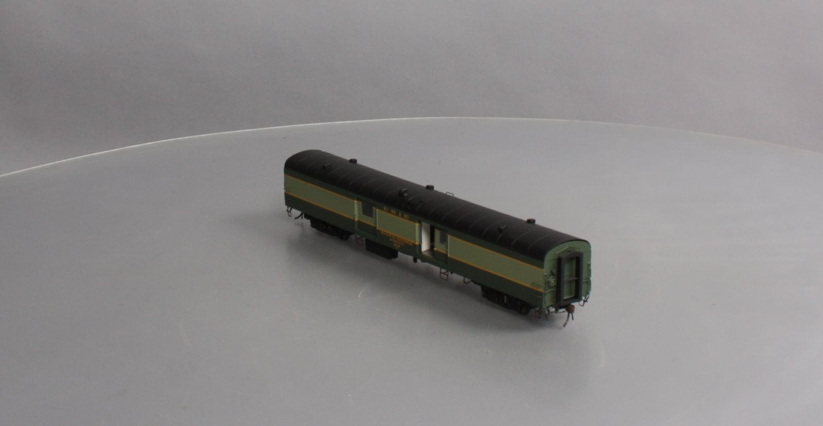 Rapido Trains 106032 HO Erie 73' 6