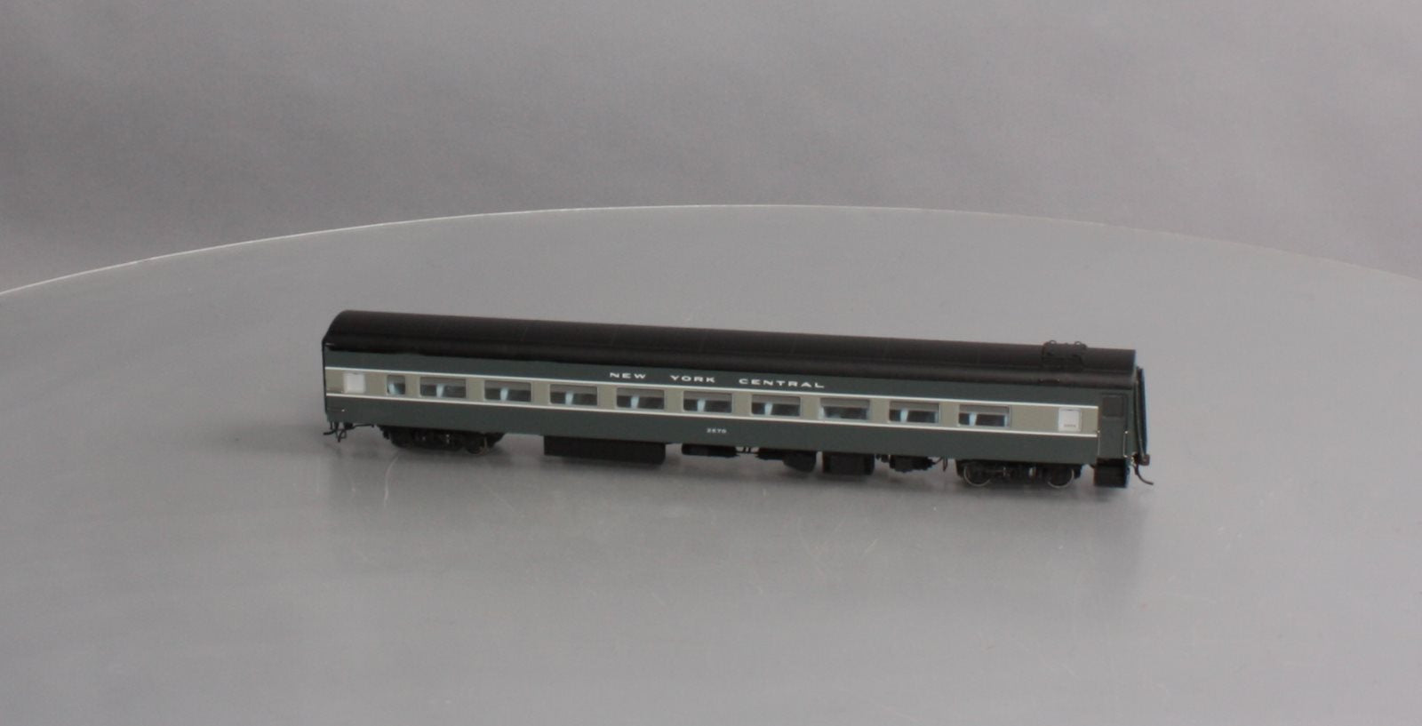 Rapido 100050 HO Scale New York Central Lightweight Coach Passenger Car #2670 NIB