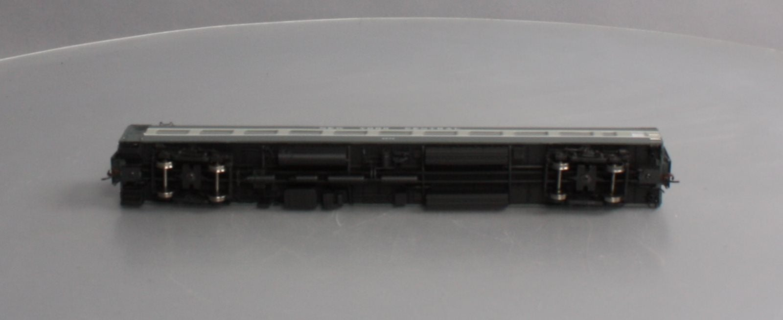 Rapido 100050 HO Scale New York Central Lightweight Coach Passenger Car #2670 NIB