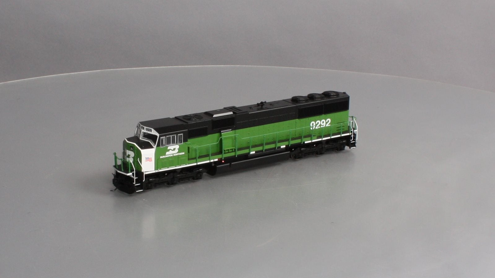 Walthers 910-9714 HO EMD SD60M Diesel Locomotive #9292
