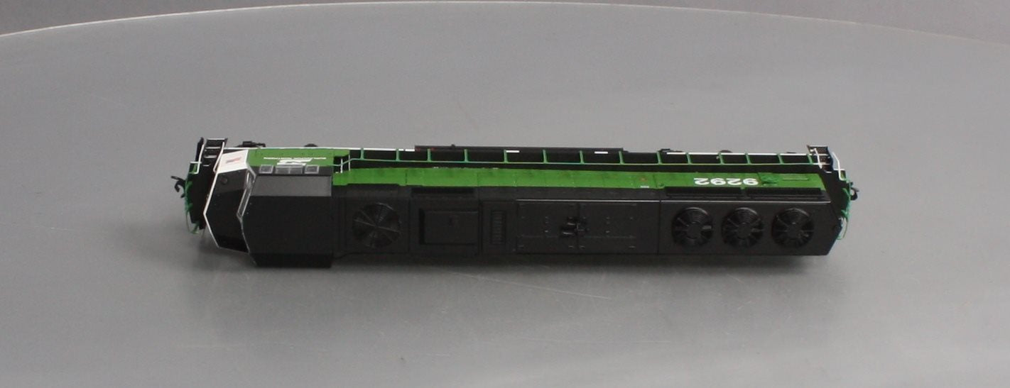 Walthers 910-9714 HO EMD SD60M Diesel Locomotive #9292