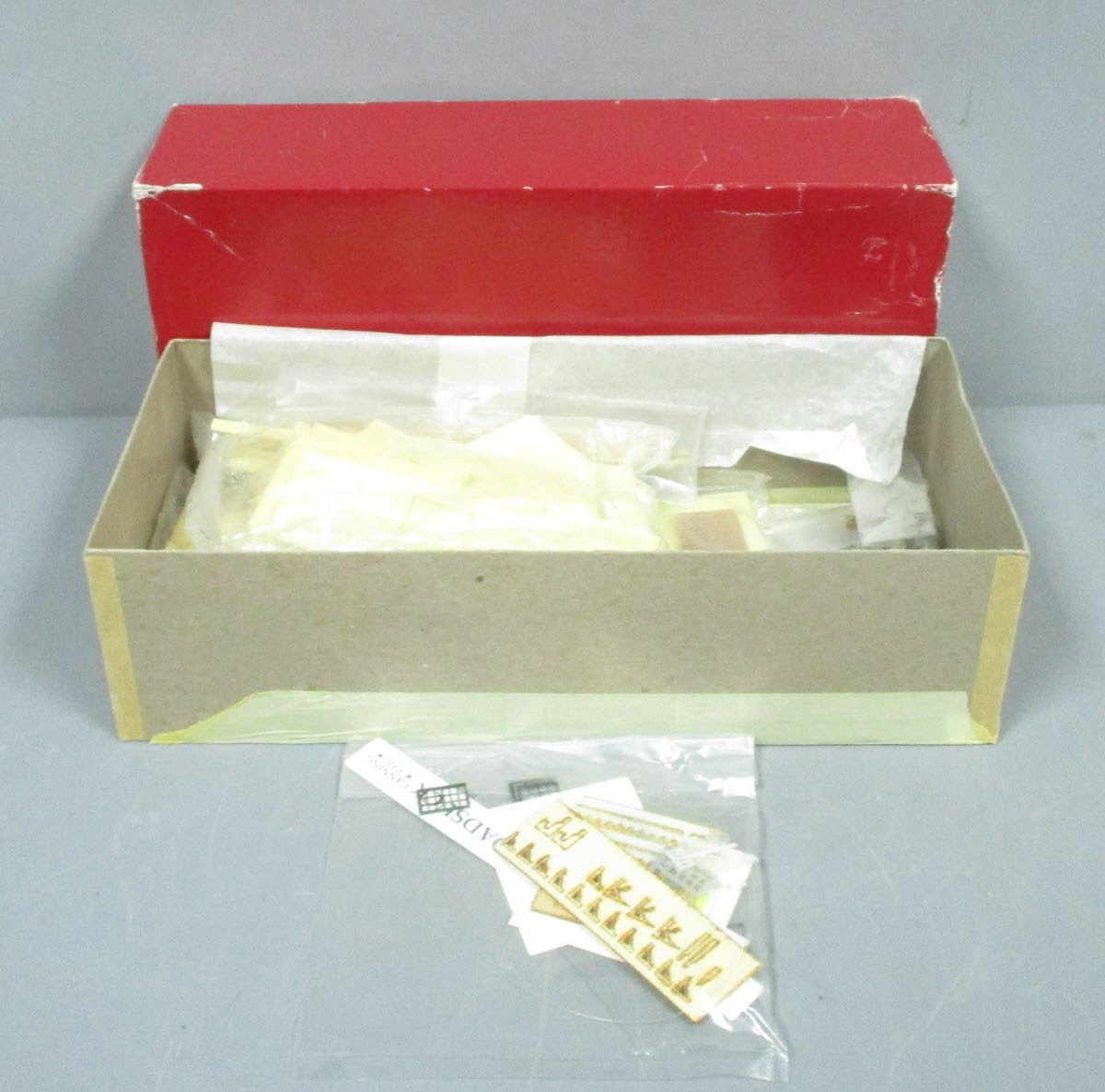 Scale Structures 1157 HO Toadsuck Riverside Canning w/Full Exterior Details Kit