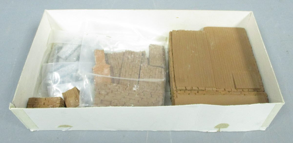 Master Creations 55 HO/HOn3 Rutherford B. Hayes Coachworks Building Kit LN/Box
