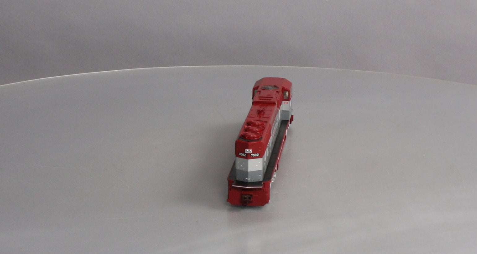 Athearn 0G6118 HO Scale Electro-Motive SD70M Diesel Locomotive #7002 LN/Box