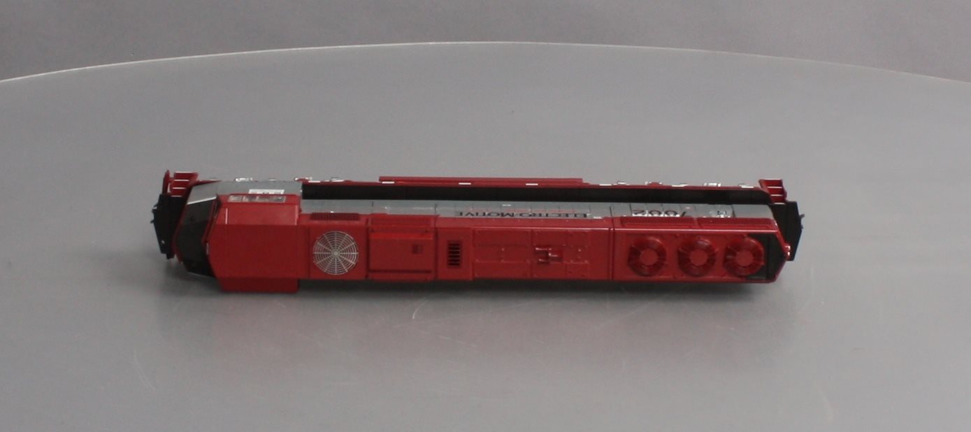 Athearn 0G6118 HO Scale Electro-Motive SD70M Diesel Locomotive #7002 LN/Box
