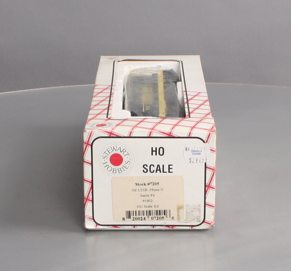 Stewart 7205 HO Santa Fe GE U25B Phase II Diesel Locomotive #1602 LN/Box