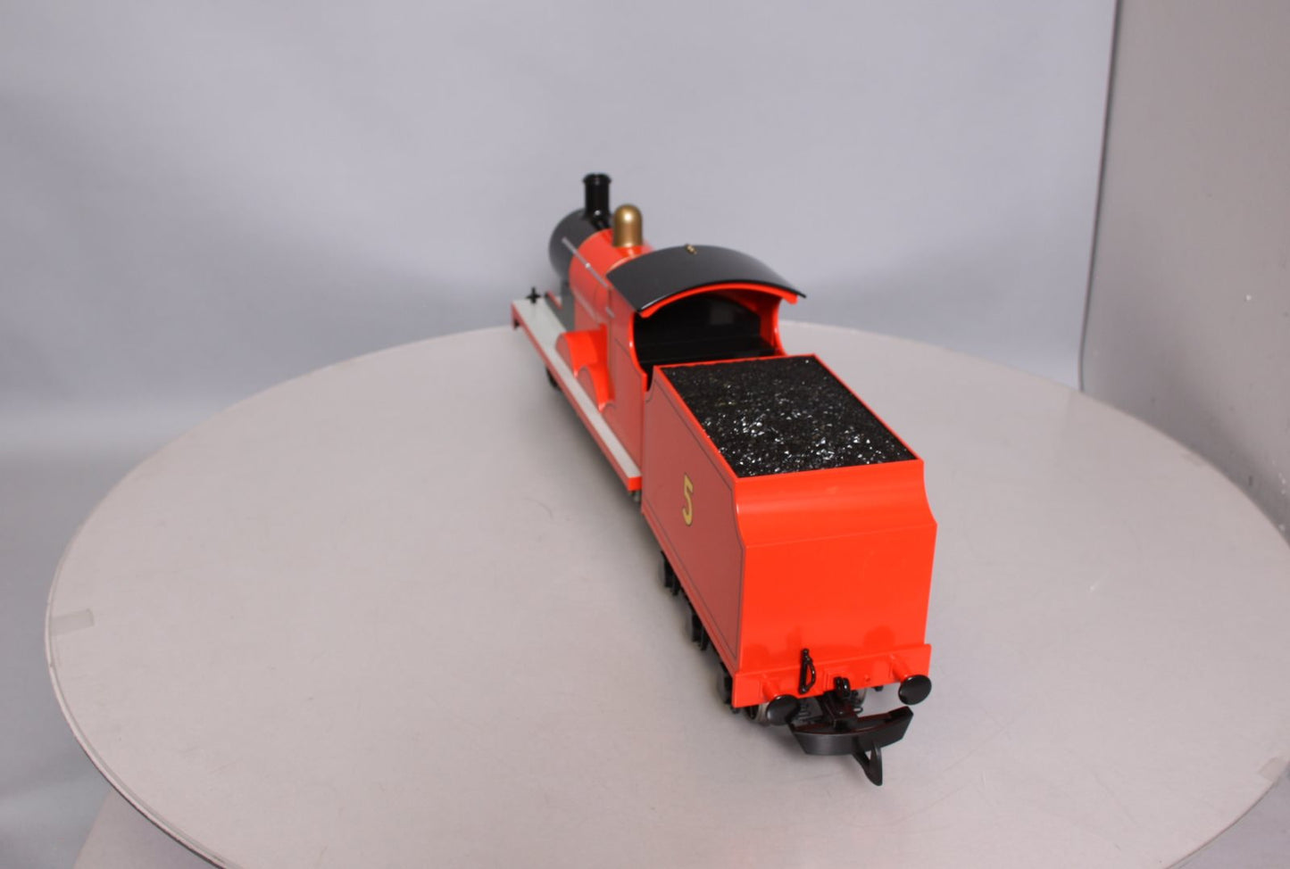 Bachmann 91403 G Scale Thomas & Friends James The Red Engine