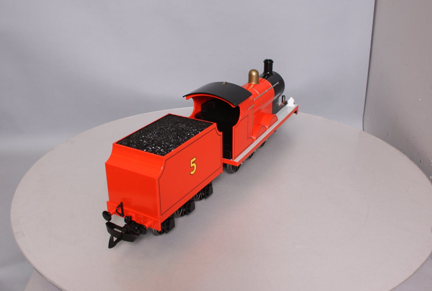 Bachmann 91403 G Scale Thomas & Friends James The Red Engine