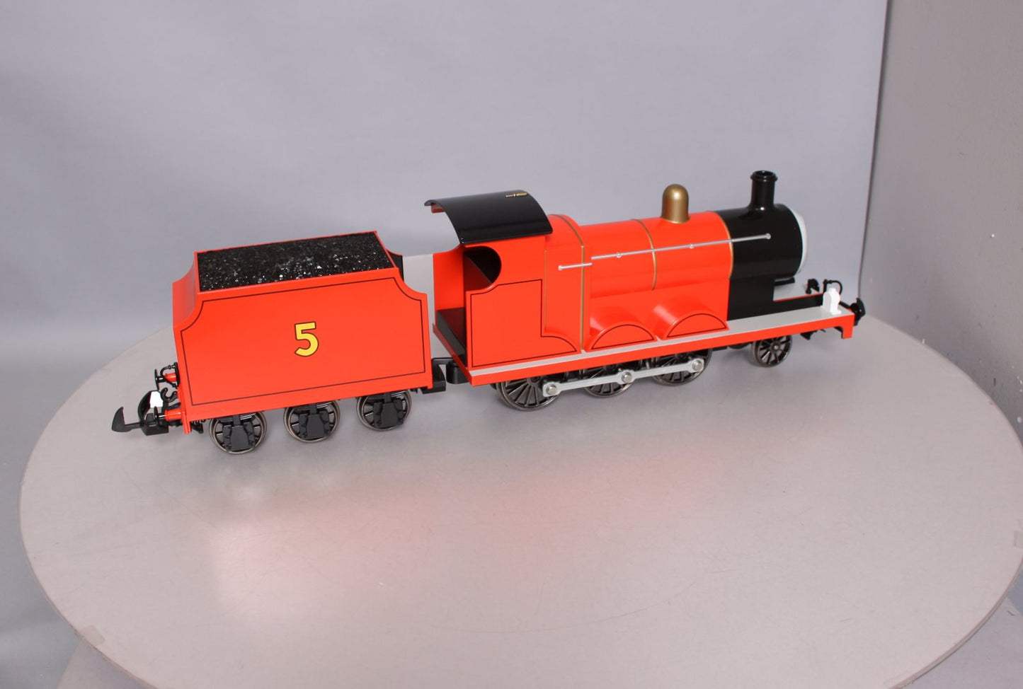 Bachmann 91403 G Scale Thomas & Friends James The Red Engine
