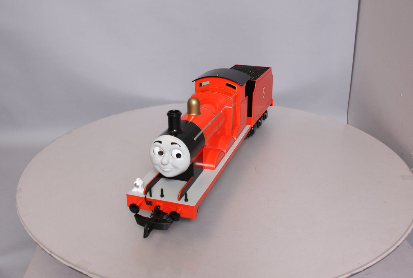 Bachmann 91403 G Scale Thomas & Friends James The Red Engine