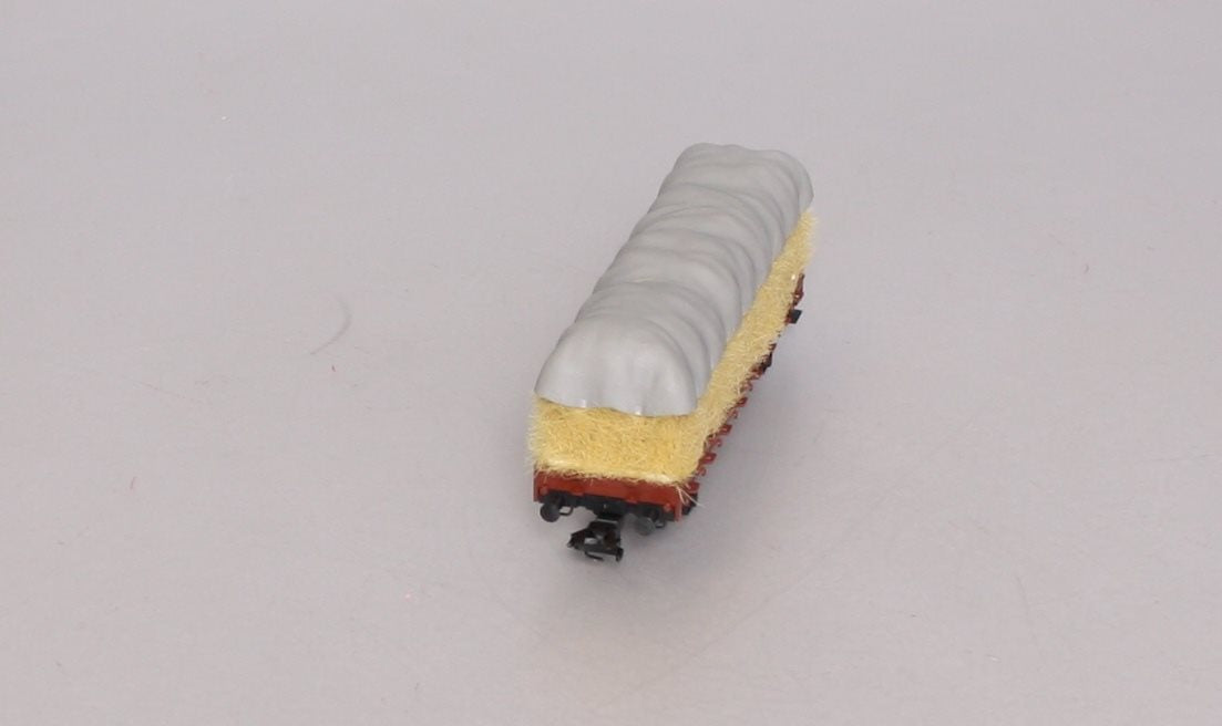 Marklin 46365 HO Scale DB Stake Car with Load of Straw & Loading Gauge LN/Box