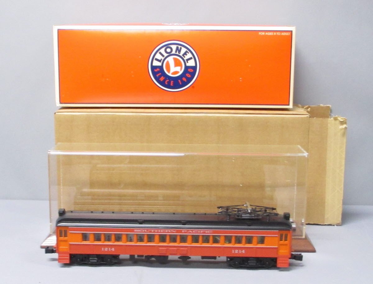 Lionel 6-18352 O Southern Pacific JC Penny Commuter Car with Display Case #1214 LN/Box
