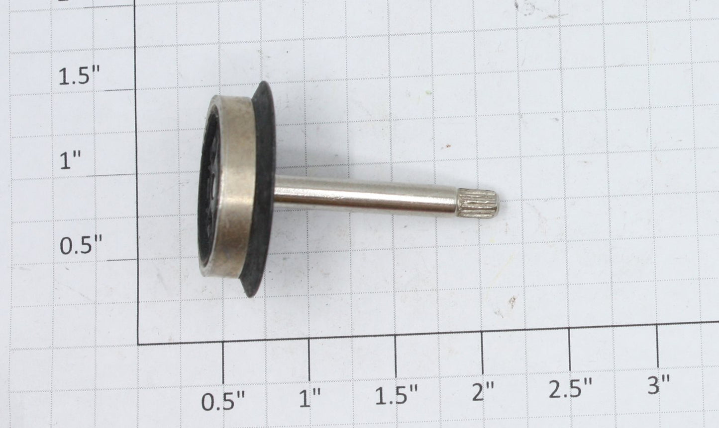 Lionel 2332-60X Plain Center Wheel with Axle