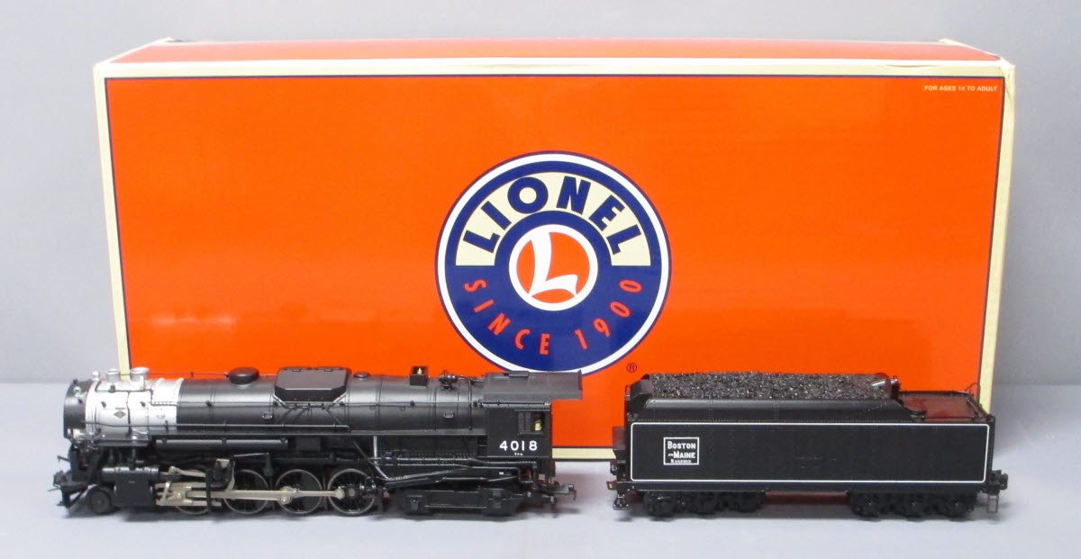 Lionel 6-11386 O Gauge Boston & Maine Berkshire Steam Locomotive & Tender #4018