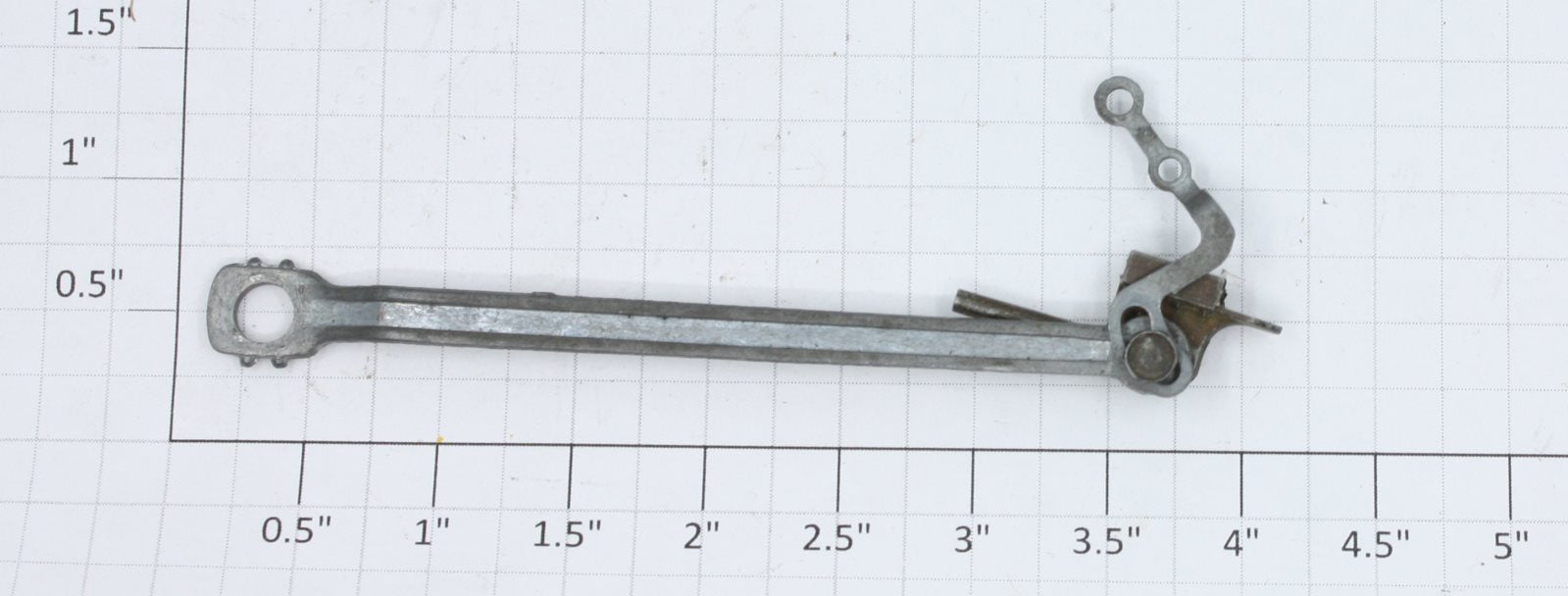 Lionel 8142-501X Left Hand Drive Rod Assembly Missing Secondary Lever