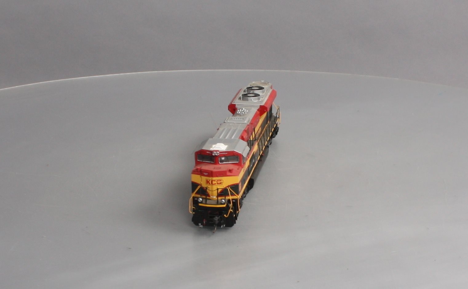 Athearn G68516 HO Scale KCS SD70ACe Diesel Engine #4037