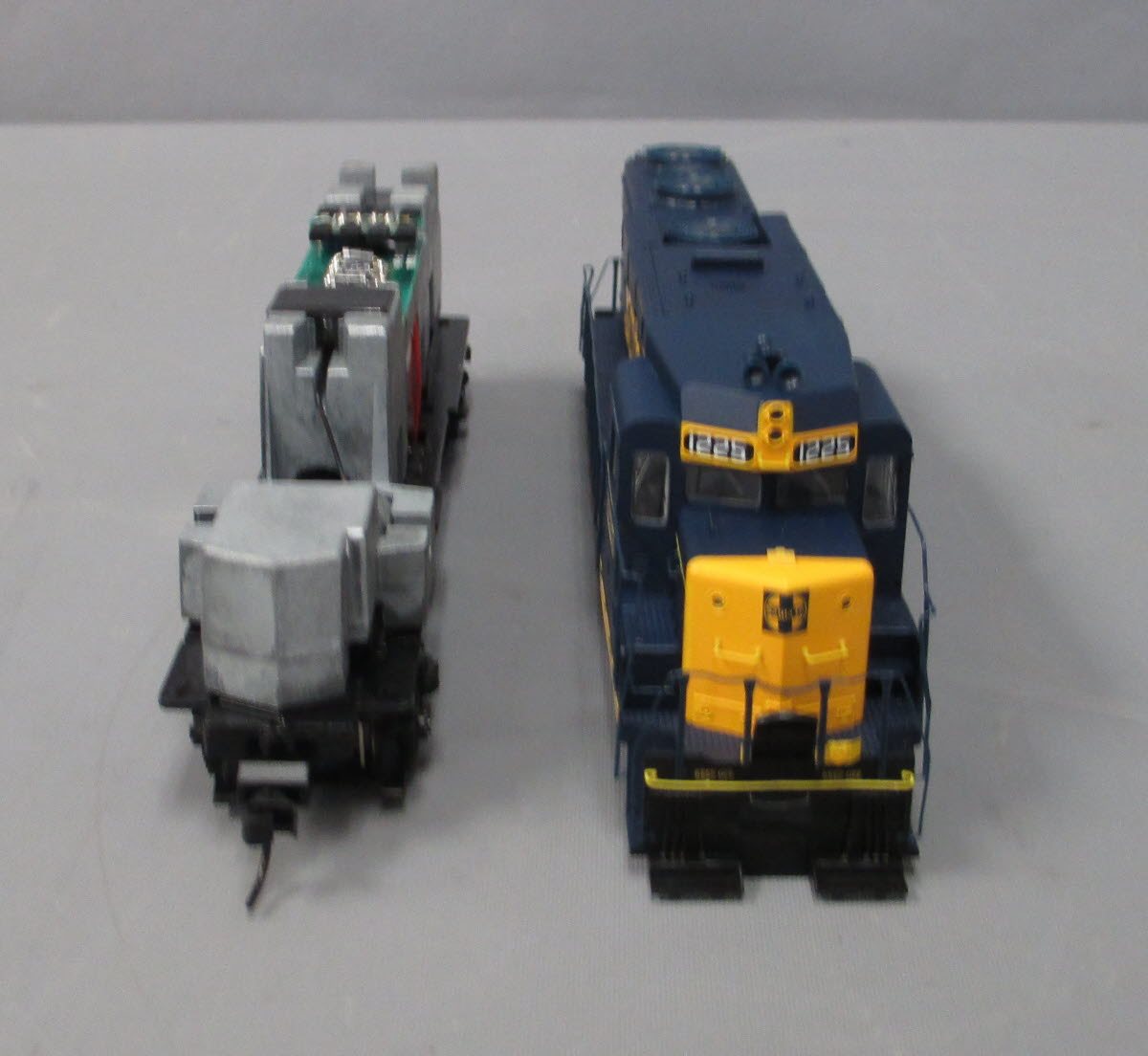 Proto 2000 21536 HO AT&SF GP30 Diesel Locomotive #1225 LN/Box