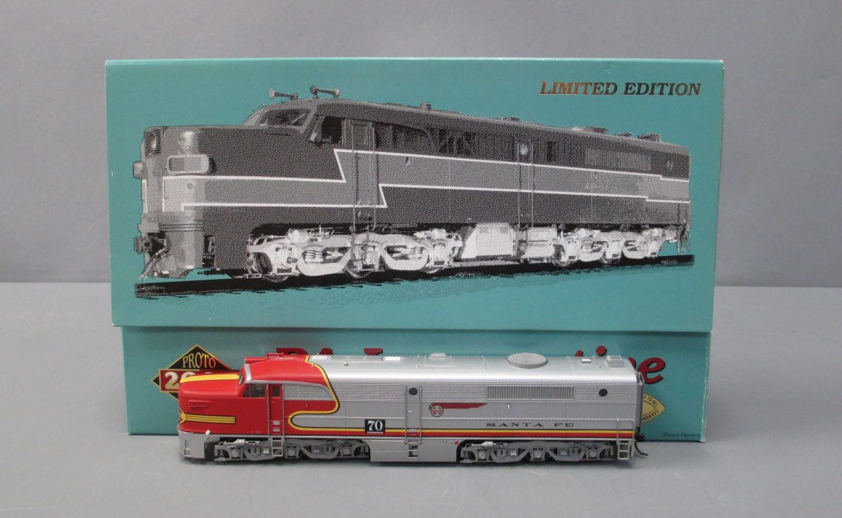 Proto 2000 21568 HO AT&SF PA Diesel Locomotive w/ Dynamic Brakes LN/Box