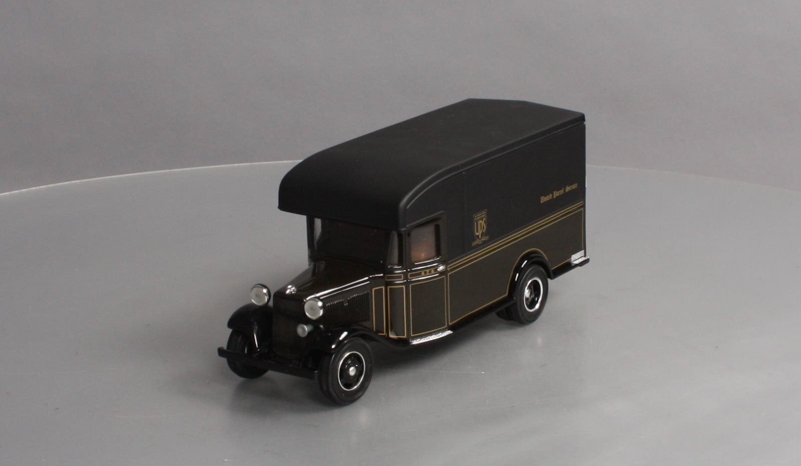 Corporate Express UP1834 1:28 Scale UPS 1934 Ford Delivery Van