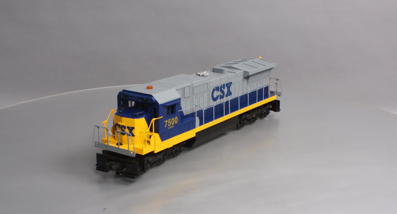 Lionel 6-18214 O Gauge CSX Dash 8 Diesel Locomotive with Horn #7500 EX/Box