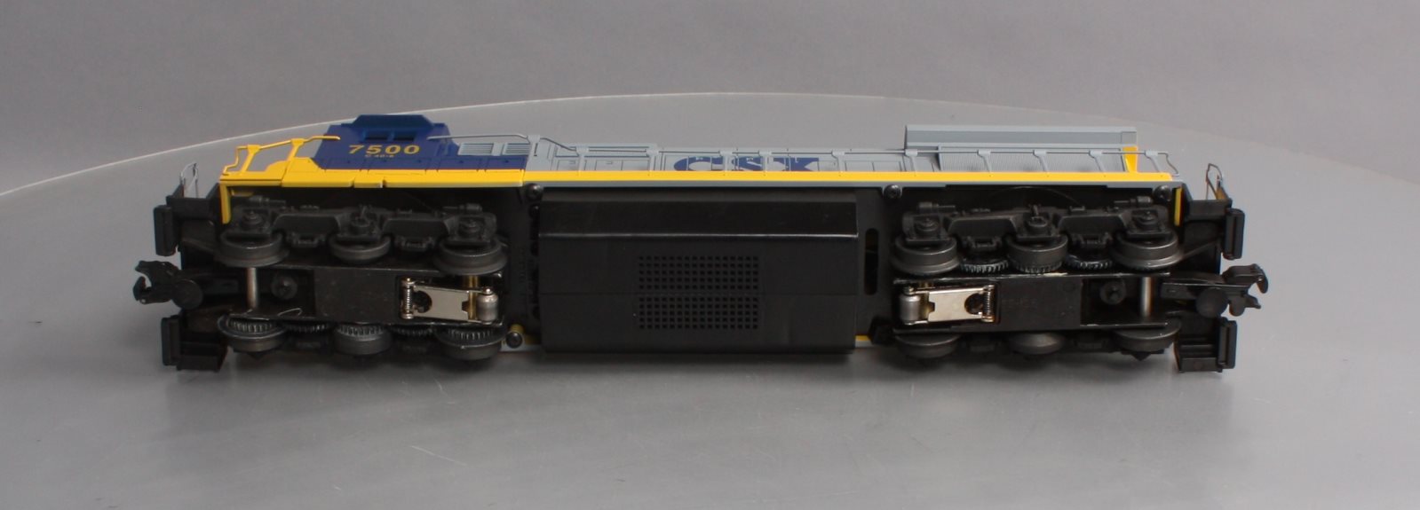 Lionel 6-18214 O Gauge CSX Dash 8 Diesel Locomotive with Horn #7500 EX/Box