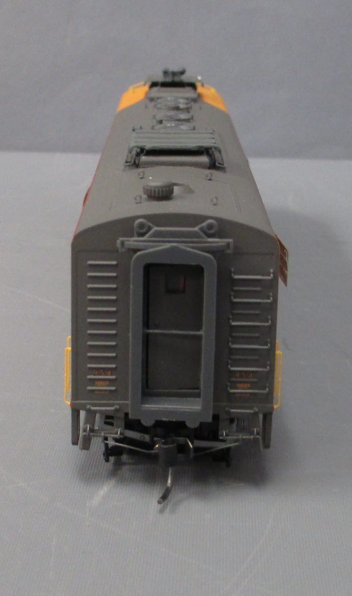 Proto 2000 30825 HO Scale Union Pacifc E8/9 AB Diesel Unit Set #954/973B NIB