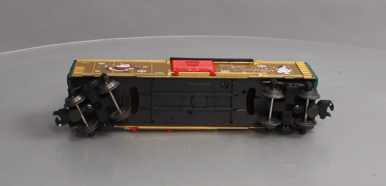 Lionel 6-26739 O Gauge Santa and Snowman Operating Boxcar NIB