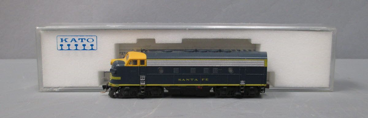 Kato 176-0910 N Scale Santa Fe Diesel Locomotive #272 LN/Box