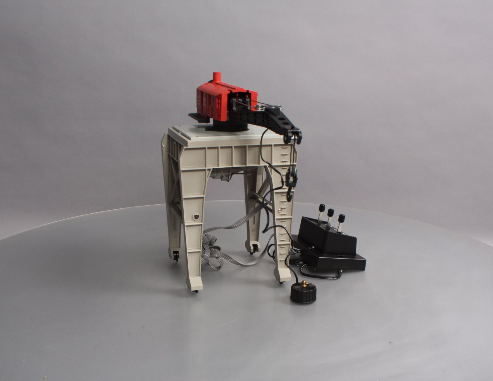 Lionel 6-14134 O Gauge Triple Action Magnetic Gantry Crane EX/Box
