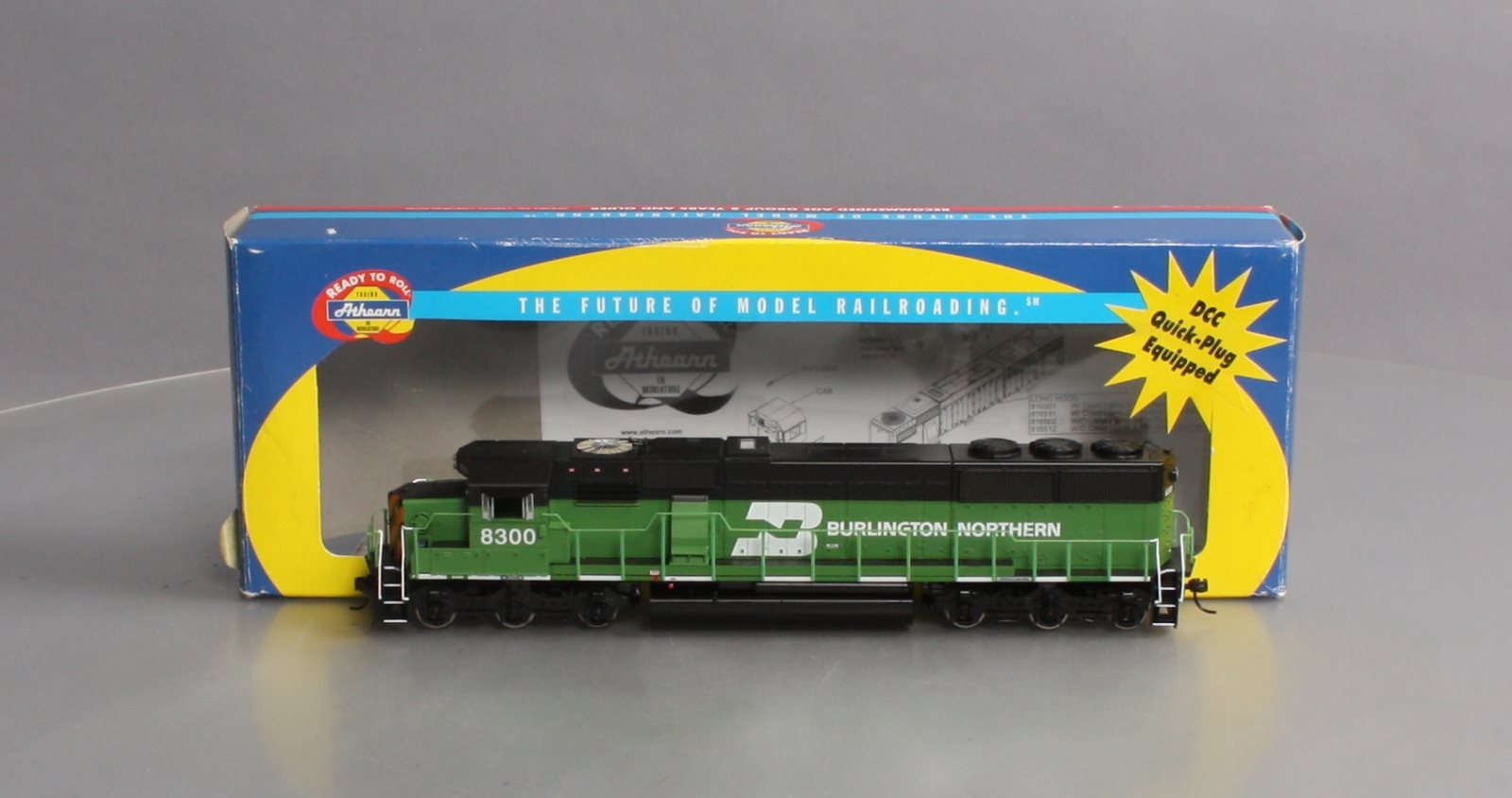 Athearn 91664 HO Scale Burlington Northern SD-60 Diesel Locomotive #8300 LN/Box