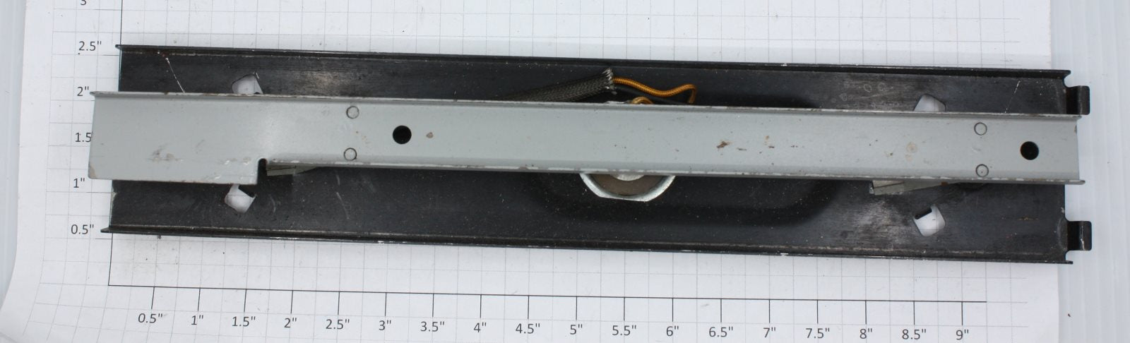 Lionel 3562-19 Barrel Car Frame and Conveyor Assembly with Working Coil
