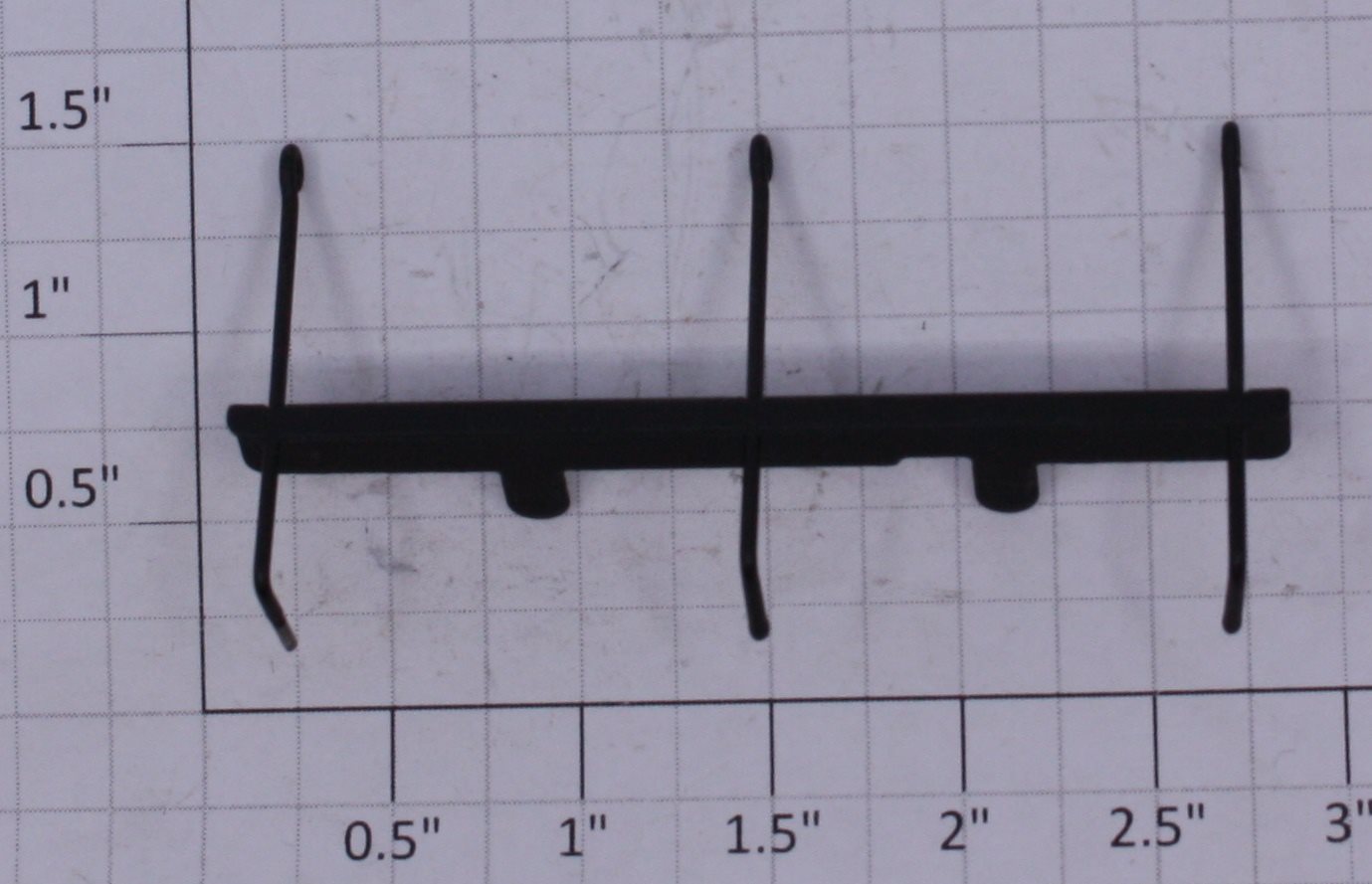 Lionel 18301-18 FM Short Black Handrail 3-Stanchion Bracket Assembly