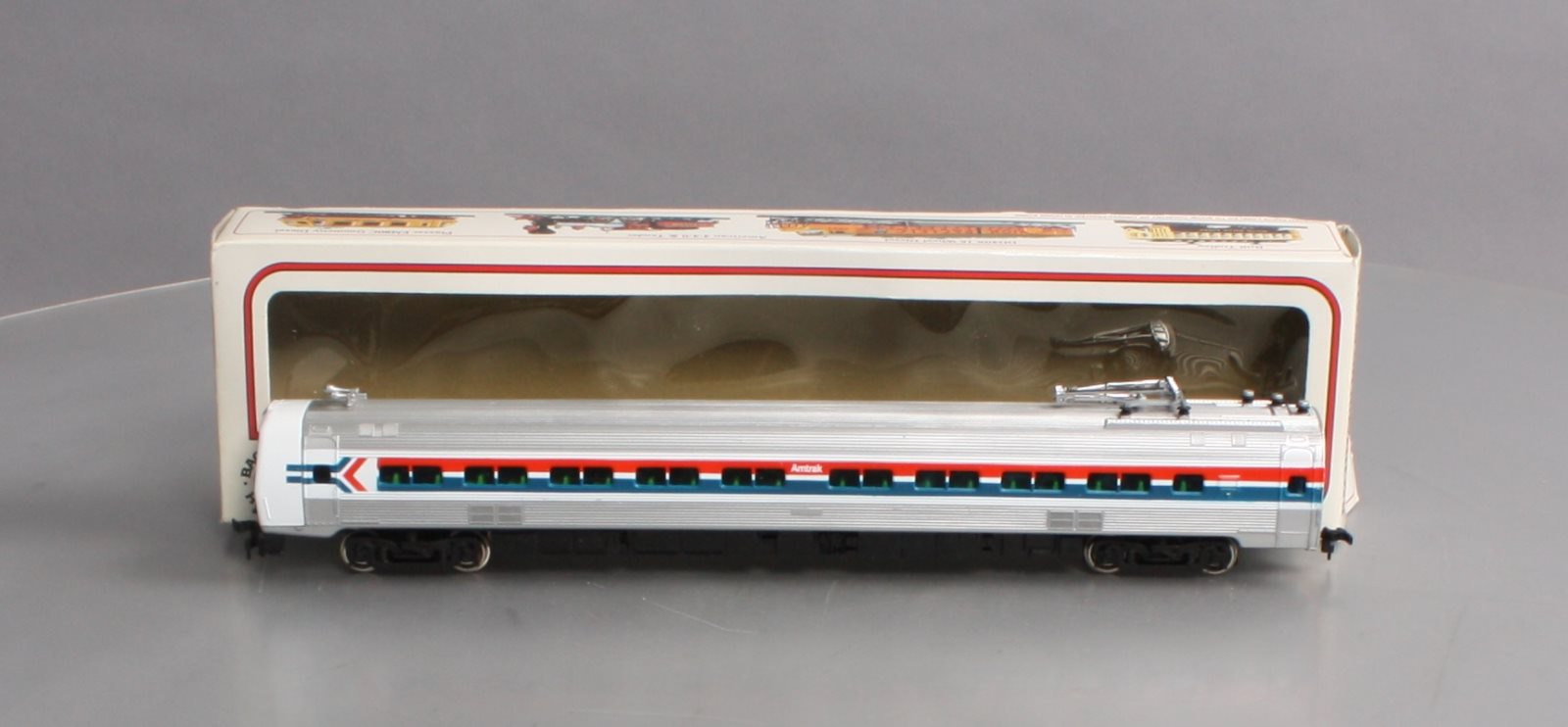 Bachmann 803 HO Amtrak Metroliner Coach #803 LN/Box