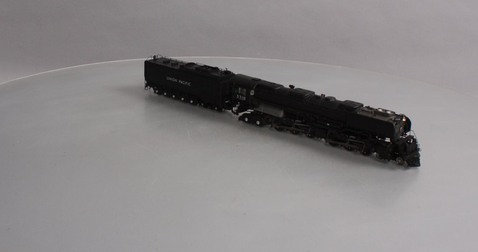 Athearn G97224 HO Union Pacific 4-6-6-4 Steam Locomotive w/DCC & Sound #3710