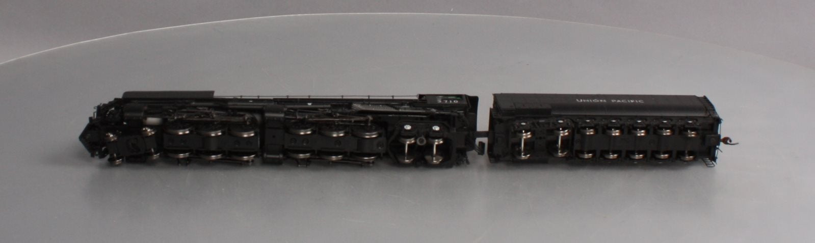 Athearn G97224 HO Union Pacific 4-6-6-4 Steam Locomotive w/DCC & Sound #3710