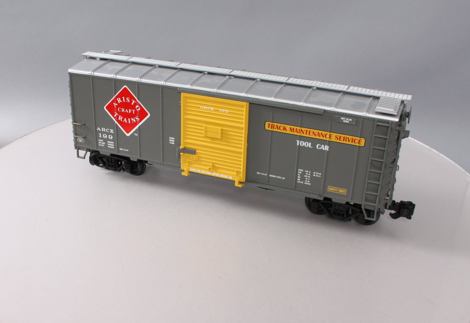 Aristo-Craft 46099 Aristo-Craft Track Maintenance Boxcar w/Plastic Wheels NIB