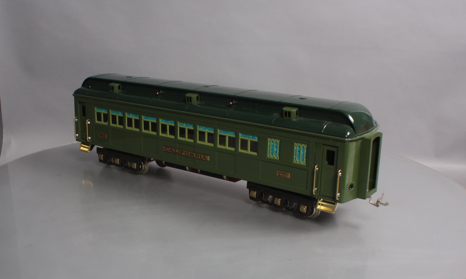 Lionel 6-13404 Standard Gauge California Passenger Car NIB