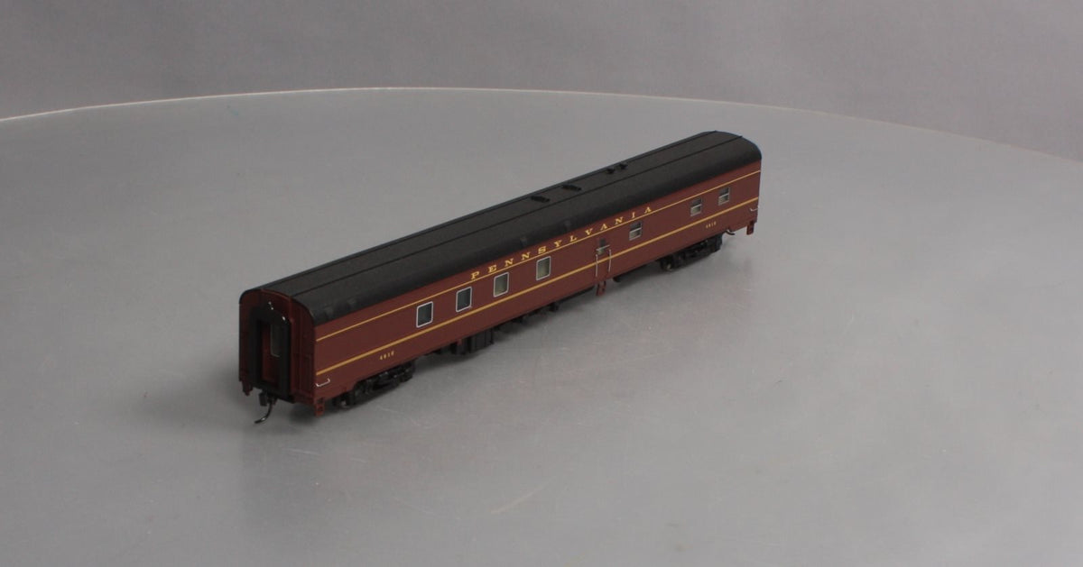 Walthers 920-9256 HO Pennsylvania 85' Budd Kitchen-Dormitory Car #4615 LN/Box