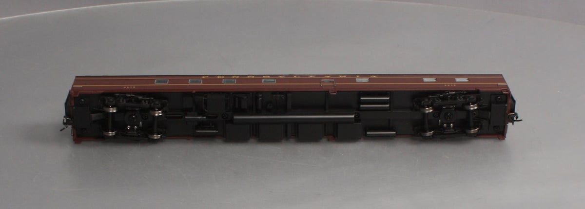 Walthers 920-9256 HO Pennsylvania 85' Budd Kitchen-Dormitory Car #4615 LN/Box
