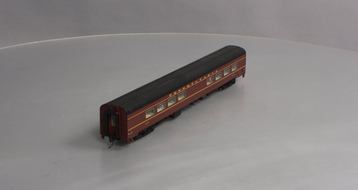 Walthers 920-9255 HO Pennsylvania 85' Budd 68-Seat Diner Car #4614 LN/Box