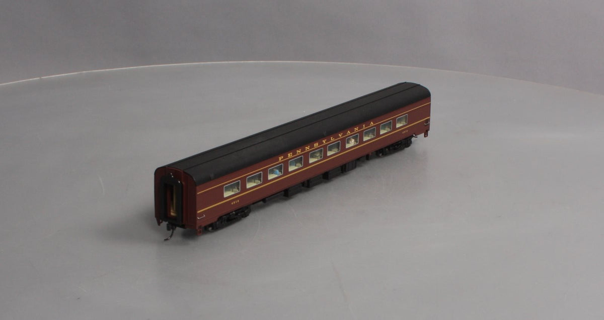 Walthers 920-9255 HO Pennsylvania 85' Budd 68-Seat Diner Car #4614 LN/Box