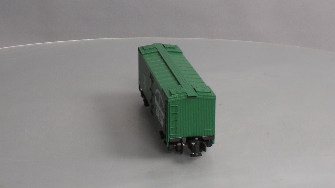 American Flyer 2001016 S Gauge Budweiser Beer Woodside Reefer #1821 LN/Box